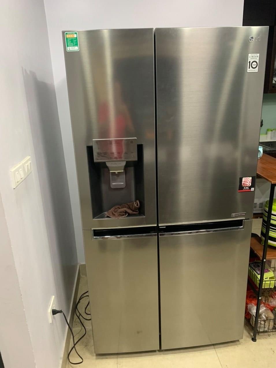 Tủ lạnh LG hỏng cần bảo hành tại nhà